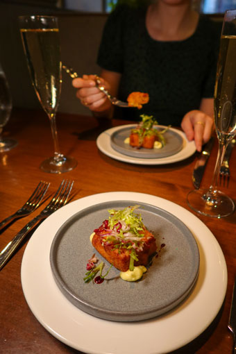 entrees and diners and wine